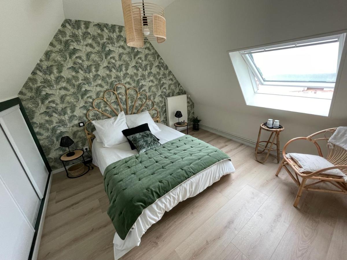 Bed and Breakfast Le Doux Refuge Esquay-sur-Seulles Экстерьер фото